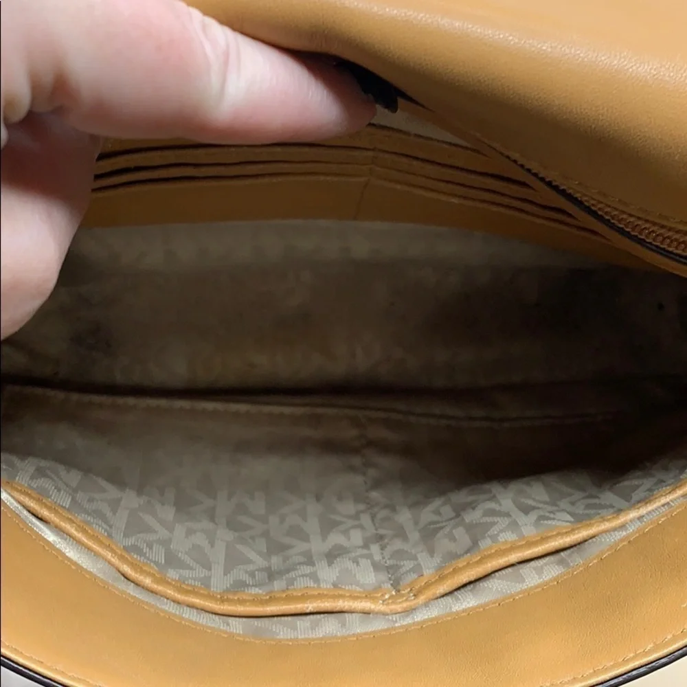 Michael Kors Jet Set Shoulder bag